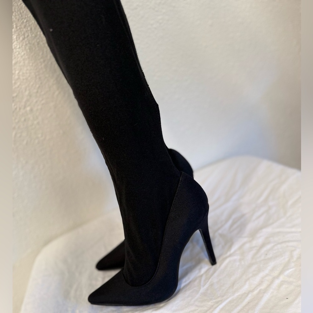 Heeled Thigh High Pointed Black Boots